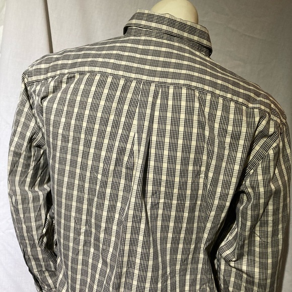 T. Harris London Button-up Shirt Size L - Picture 4 of 6